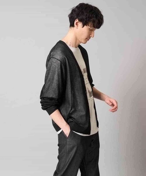 a.v.v（アーヴェヴェ）の「【洗濯機で洗える】サマーシアーニットカーディガン（カーディガン/ボレロ・メンズ・ブラック/ネイビー・46/48）」の11枚目の写真