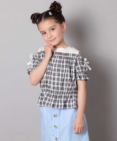 a.v.v（アーヴェヴェ）の「[100-160]【セットアップも出来る】袖レースアップオフショルブラウス（シャツ/ブラウス・キッズ・ブラック/ブルー・110/100/160/120/130/150/140）」の12枚目の写真