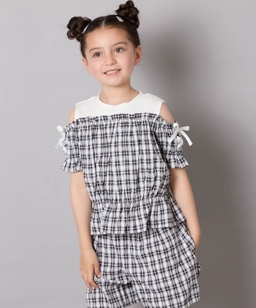 a.v.v（アーヴェヴェ）の「[100-160]【セットアップも出来る】袖レースアップオフショルブラウス（シャツ/ブラウス・キッズ・ブラック/ブルー・110/100/160/120/130/150/140）」の14枚目の写真