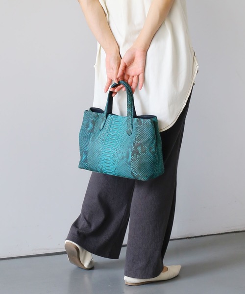 パイソンレザー トートバッグ 軽量 ヘビ革（ハンドバッグ）｜sankyo