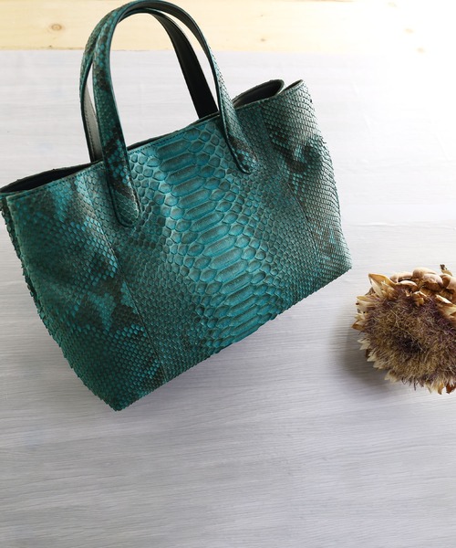 パイソンレザー トートバッグ 軽量 ヘビ革（ハンドバッグ）｜sankyo