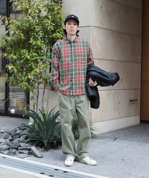 OMNIGOD（オムニゴッド）の「[OMNIGOD mens / オムニゴッド] コットンギャバチェック スプレッドカラーシャツ（シャツ/ブラウス・メンズ・レッド系その他/グリーン系その他・4/3/2）」の21枚目の写真