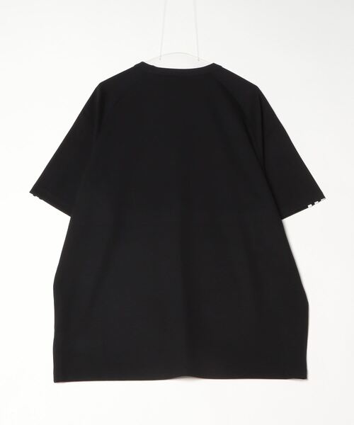 Y-3(ワイスリー)の「Y-3 SHORT SLEEVE TEE 3-STRIPES(Tシャツ/カットソー・メンズ・ブラック・XX-SMALL/X-SMALL/SMALL/MEDIUM/LARGE/X-LARGE/XX-LARGE)」の3枚目の写真