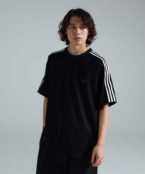 Y-3(ワイスリー)の「Y-3 SHORT SLEEVE TEE 3-STRIPES(Tシャツ/カットソー・メンズ・ブラック・XX-SMALL/X-SMALL/SMALL/MEDIUM/LARGE/X-LARGE/XX-LARGE)」の7枚目の写真