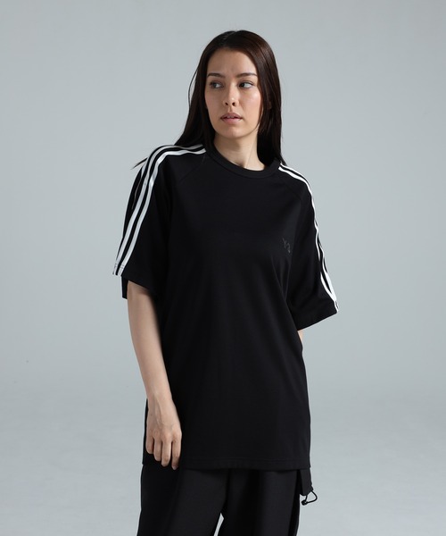Y-3(ワイスリー)の「Y-3 SHORT SLEEVE TEE 3-STRIPES(Tシャツ/カットソー・メンズ・ブラック・XX-SMALL/X-SMALL/SMALL/MEDIUM/LARGE/X-LARGE/XX-LARGE)」の8枚目の写真