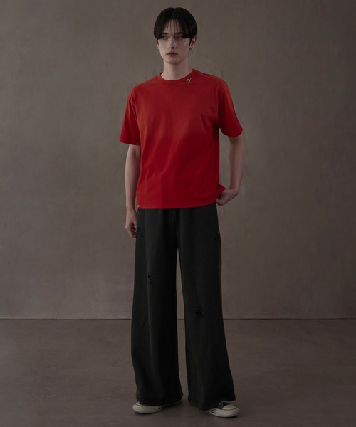 LUCY（ルーシー）の「LUCY/ピアス付きT（Tシャツ/カットソー・メンズ・スミクロ/レッド・MEDIUM/LARGE）」の4枚目の写真