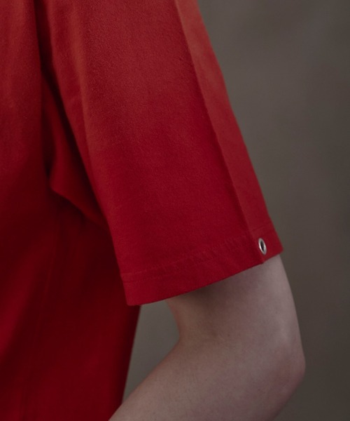 LUCY（ルーシー）の「LUCY/ピアス付きT（Tシャツ/カットソー・メンズ・スミクロ/レッド・MEDIUM/LARGE）」の6枚目の写真