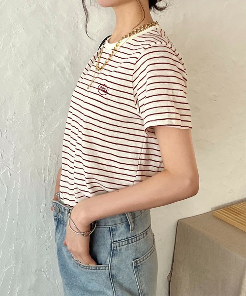 Rejoule(リジュール)の「ワンポイントロゴ刺繍 カラーボーダーTシャツ(Tシャツ/カットソー・レディース・ブラック/レッド/ベージュ・FREE)」の11枚目の写真