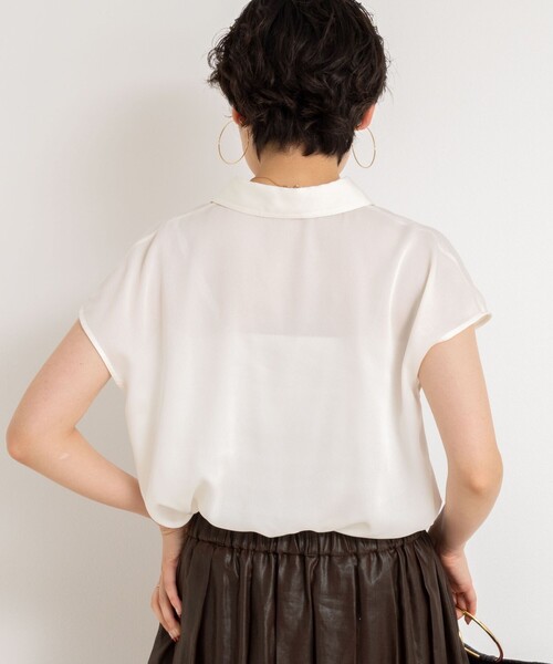 NOLLEY’S（ノーリーズ）の「裾リブサテンシフォンフレンチシャツ（シャツ/ブラウス・レディース・ミント/ネイビー/オフホワイト・38）」の5枚目の写真