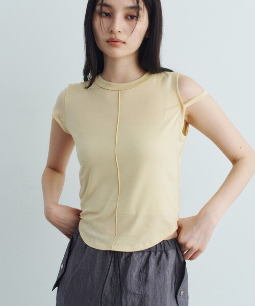 CODE A（コードエー）の「compact edge tee（Tシャツ/カットソー・レディース・ライトブルー/ホワイト/ライトイエロー系/ダークグレー・00）」の4枚目の写真
