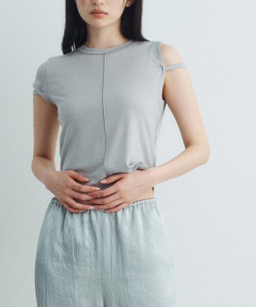 CODE A（コードエー）の「compact edge tee（Tシャツ/カットソー・レディース・ライトブルー/ホワイト/ライトイエロー系/ダークグレー・00）」の3枚目の写真