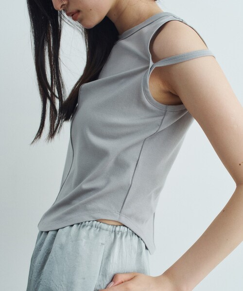 CODE A（コードエー）の「compact edge tee（Tシャツ/カットソー・レディース・ライトブルー/ホワイト/ライトイエロー系/ダークグレー・00）」の19枚目の写真