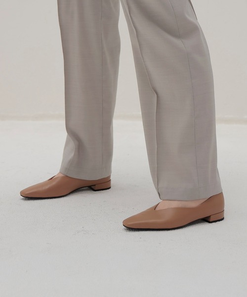 FABIO RUSCONI(ファビオルスコーニ)の「FABIO RUSCONI / S.rossi beak toe pumps(ビークトゥローヒールパンプス F-6699)(パンプス・レディース・ブラック/ベージュ・37/36)」の3枚目の写真