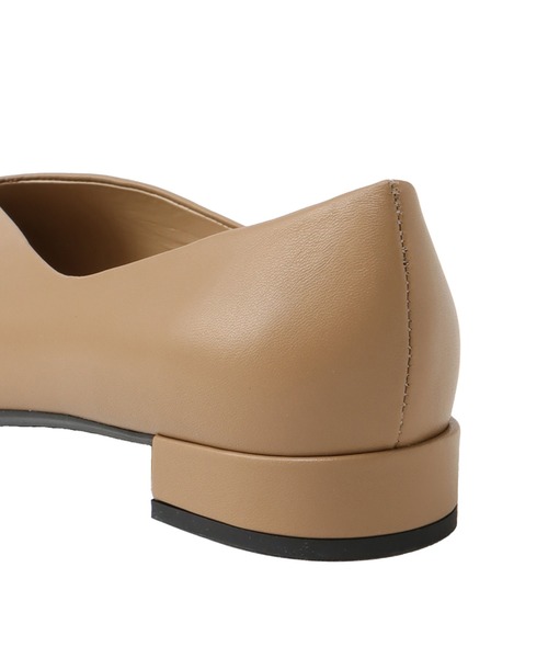 FABIO RUSCONI(ファビオルスコーニ)の「FABIO RUSCONI / S.rossi beak toe pumps(ビークトゥローヒールパンプス F-6699)(パンプス・レディース・ブラック/ベージュ・37/36)」の11枚目の写真