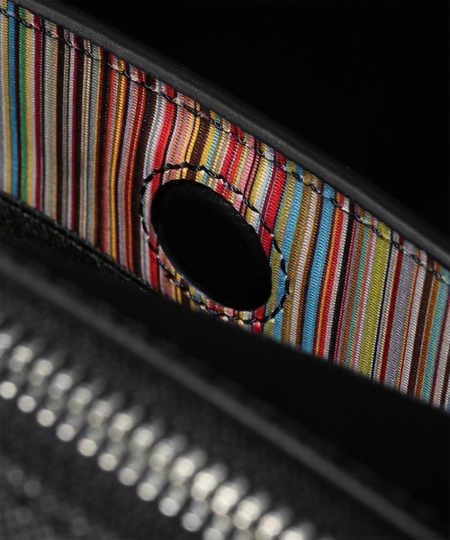 Paul Smith(ポールスミス)の「シグネチャーストライププラー ブリーフケース【553404 N071F】(ビジネスバッグ・メンズ・ネイビー/ブラック・FREE)」の22枚目の写真