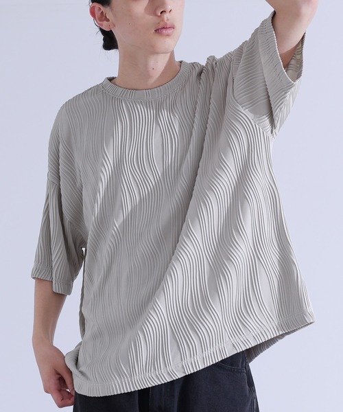 MDR(エムディアール)の「ウェーブプリーツカットソー(Tシャツ/カットソー・メンズ・ブラック/グレイッシュベージュ・M/L)」の1枚目の写真