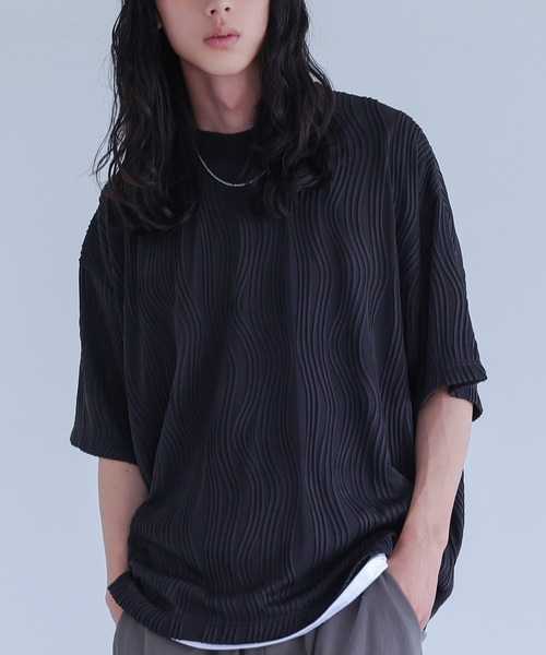 MDR(エムディアール)の「ウェーブプリーツカットソー(Tシャツ/カットソー・メンズ・ブラック/グレイッシュベージュ・M/L)」の2枚目の写真