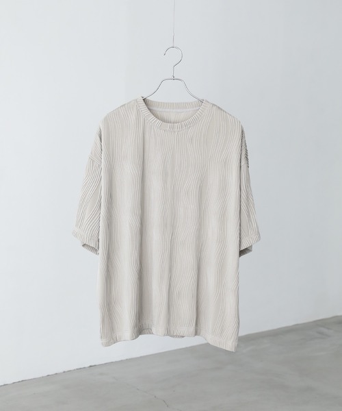 MDR(エムディアール)の「ウェーブプリーツカットソー(Tシャツ/カットソー・メンズ・ブラック/グレイッシュベージュ・M/L)」の12枚目の写真