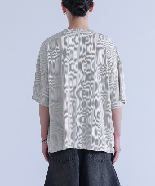 MDR(エムディアール)の「ウェーブプリーツカットソー(Tシャツ/カットソー・メンズ・ブラック/グレイッシュベージュ・M/L)」の15枚目の写真
