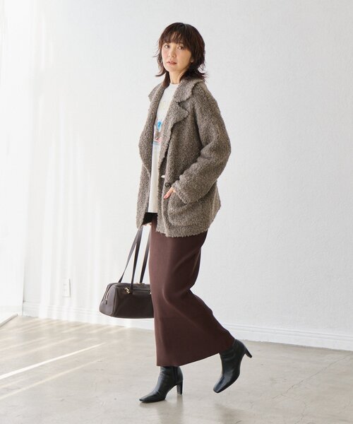 週末sale【新品】リヴドロワ ワイドスクエアショルダーバッグ コーデのポイントに】ワイドスクエアショルダーバッグ（ショルダー