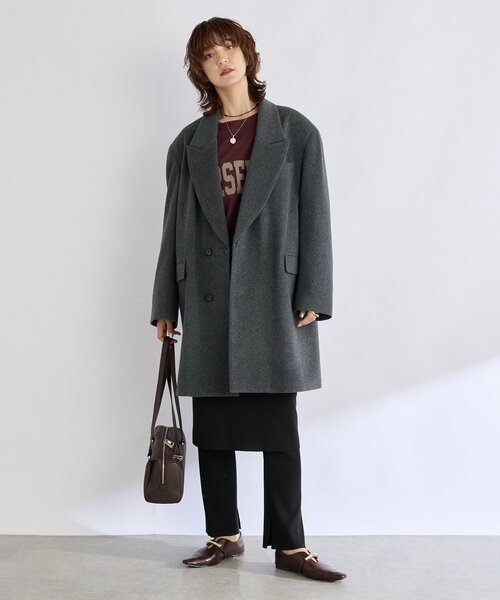 週末sale【新品】リヴドロワ ワイドスクエアショルダーバッグ コーデのポイントに】ワイドスクエアショルダーバッグ | RIVE