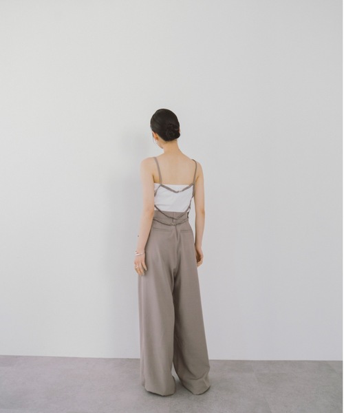 DRWCYS（ドロシーズ）の「2タックワイドパンツ（スラックス・レディース・ベージュ/ブラック・SMALL/MEDIUM）」の14枚目の写真