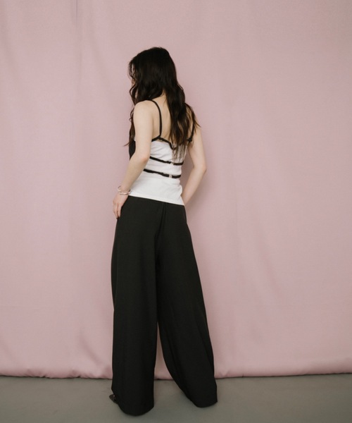 DRWCYS（ドロシーズ）の「2タックワイドパンツ（スラックス・レディース・ベージュ/ブラック・SMALL/MEDIUM）」の20枚目の写真