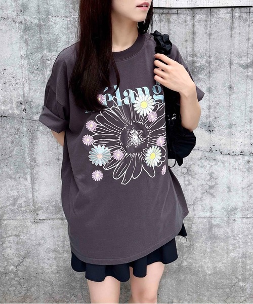 INGNI（イング）の「【WEB限定】カラフル花刺繍Tシャツ（Tシャツ/カットソー・レディース・オフホワイト/オートミール/スミクロ・M）」の11枚目の写真