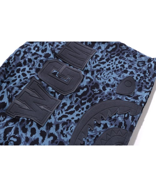 A BATHING APE（アベイシングエイプ）の「WILD LEOPARD PATTERN SHARK