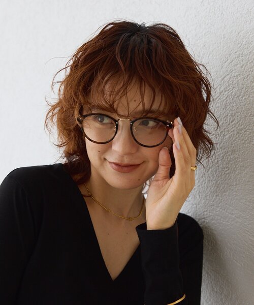 RIVE DROITE（リヴドロワ）の「【気軽に雰囲気を変えられる】調光サングラス2（サングラス・レディース・ブラック/ブラウン・FREE）」の11枚目の写真