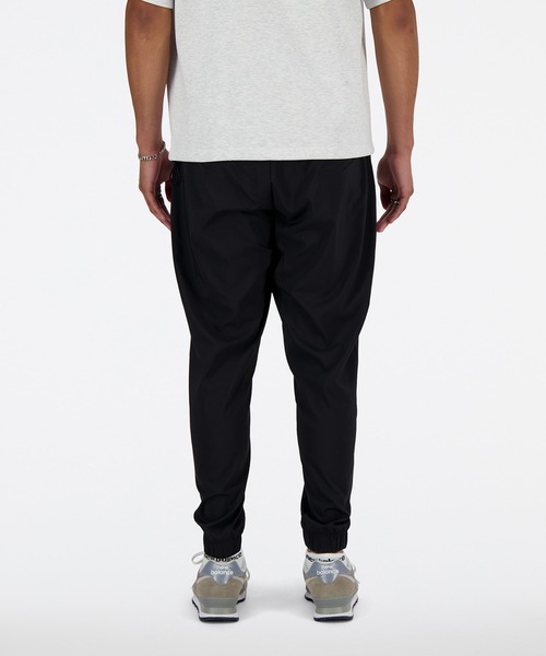 NEW BALANCE（ニューバランス）の「Sport Essentials ウーブンジョガー(レギュラー）（スウェットパンツ・メンズ・ブラック・SMALL/MEDIUM/LARGE/X-LARGE/XX-LARGE）」の3枚目の写真