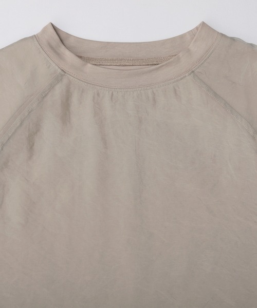 SUNFLOWER EIGHT(サンフラワーエイト)の「つるつるシアー異素材ドッキングTシャツ(Tシャツ/カットソー・レディース・ブラック/グレイッシュベージュ/ホワイト/グレイッシュブルー・FREE)」の6枚目の写真