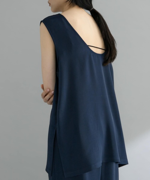 KBF（ケイビーエフ）の「『WEB限定』サテンセットアップ（セットアップ・レディース・ブラック/ネイビー/ベージュ・ONE）」の10枚目の写真