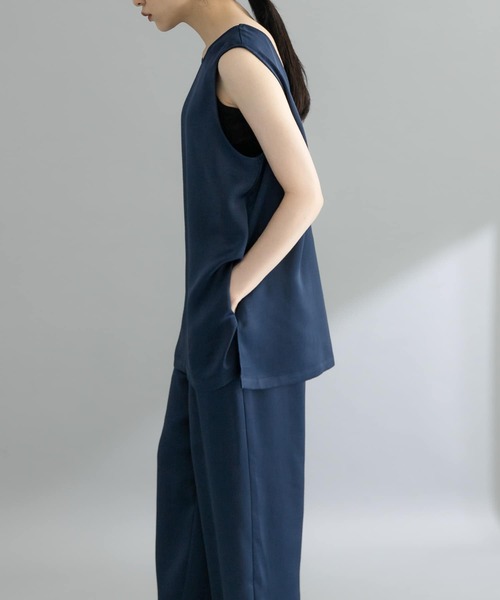 KBF（ケイビーエフ）の「『WEB限定』サテンセットアップ（セットアップ・レディース・ブラック/ネイビー/ベージュ・ONE）」の12枚目の写真