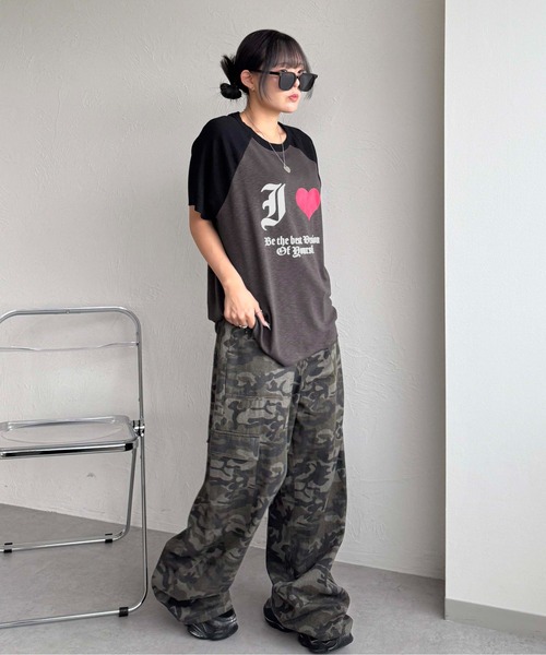 sedacle(セダクル)の「スラブシアーIラブTEE(Tシャツ/カットソー・レディース・ブラック/ボルドー・SMALL/MEDIUM/LARGE)」の8枚目の写真