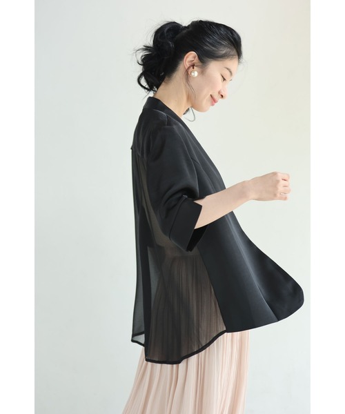 cawaii(カワイイ)の「(黒)バックシアーベールのキレイめ艶ジャケット(ノーカラージャケット・レディース・ブラック・FREE)」の4枚目の写真