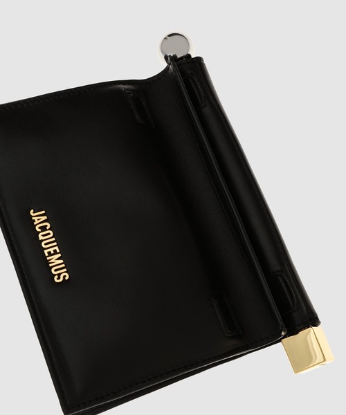 JACQUEMUS（ジャックムス）の「LA PETITE POCHETTE ROND C（ハンドバッグ・レディース・ブラック・ONE SIZE）」の5枚目の写真