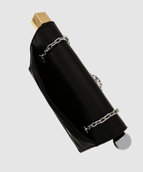 JACQUEMUS（ジャックムス）の「LA PETITE POCHETTE ROND C（ハンドバッグ・レディース・ブラック・ONE SIZE）」の8枚目の写真