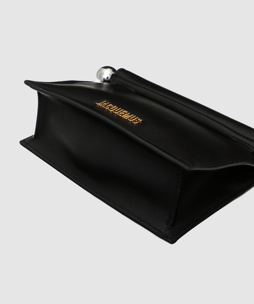 JACQUEMUS（ジャックムス）の「LA PETITE POCHETTE ROND C（ハンドバッグ・レディース・ブラック・ONE SIZE）」の10枚目の写真
