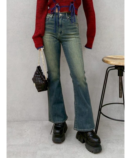 EVRIS（エヴリス）の「ヴィンテージライクストレッチフレアデニムパンツ（デニムパンツ・レディース・ブラック/インディゴブルー・SMALL/MEDIUM/X-SMALL）」の2枚目の写真