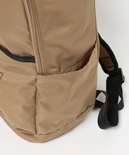 adidas Originals(アディダスオリジナルス)の「<adidas Originals>アディカラー バックパック(20.25 L)/ キッズ(トートバッグ・キッズ・ブラック/ベージュ・FREE)」の12枚目の写真