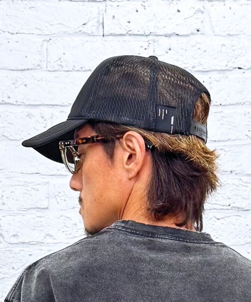 MSML（エムエスエムエル）の「MESH CAP（キャップ・メンズ・ブラック×ホワイト/ブラック×ゴールド/ブラック・ONE SIZE）」の13枚目の写真