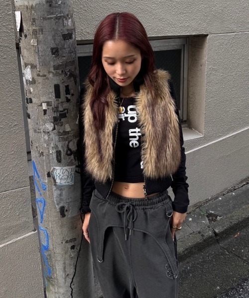 マルチWAYスタンドカラーFauxファーベスト（その他アウター）｜ACLENT