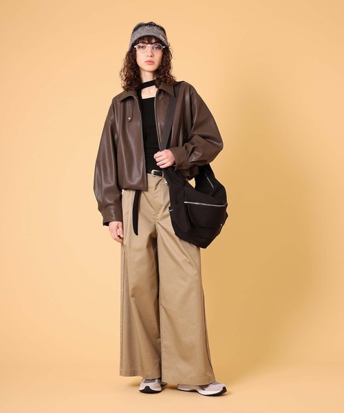 DISPATCHER NO.8(ディスパッチャーナンバーエイト)の「バルーンフェイクレザージャケット 秋服・冬服(ブルゾン・レディース・ブラウン/ブラック・ONE SIZE)」の7枚目の写真