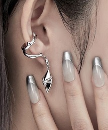 B.I.D.（ビーアイディー）の「《Bz》イバラモチーフドロップスターダストシングルイヤーカフ ユニセックス（MA/EK420）（イヤーカフ）」