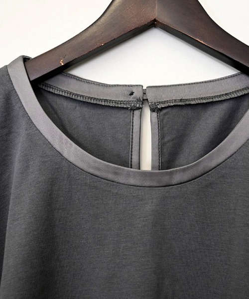 STYLEBLOCK（スタイルブロック）の「サテン部分使いアシメチュニックTシャツ（Tシャツ/カットソー・レディース・チャコールグレー/ブラウン・M）」の6枚目の写真