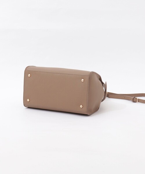 NOLLEY’S Sophi（ノーリーズソフィ）の「ひねり金具付きサイドクロストートバッグ（ショルダーバッグ・レディース・ベージュ/ブラック・FREE）」の10枚目の写真