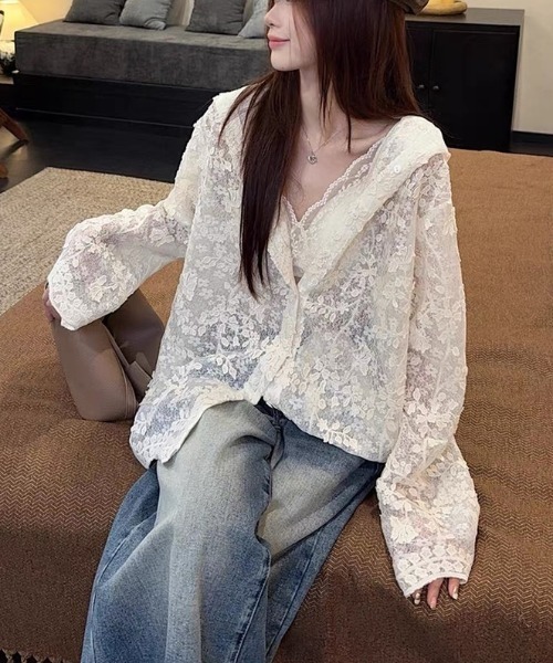 gossip!ロサンゼルス(ゴシップロサンゼルス)の「きゅんとする立体花レース透け感!【冷房対策】パーカー付きシアーレース長袖カーディガン(カーディガン/ボレロ・レディース・オフホワイト・M)」の4枚目の写真