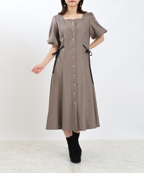 ASTORIA ODIER（アストリアオディール）の「サイドリボンバルーンスリーブワンピース（ワンピース・レディース・ブラック/ブラウン・MEDIUM/LARGE）」の10枚目の写真