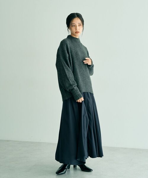 YECCA VECCA（イェッカヴェッカ）の「タックデザインシャツワンピース（シャツワンピース・レディース・ネイビー/キャメル/ボルドー・FREE）」の13枚目の写真